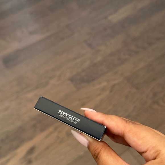 Dior Rosy Glow Blush in Mahogany - Picture 2 of 2